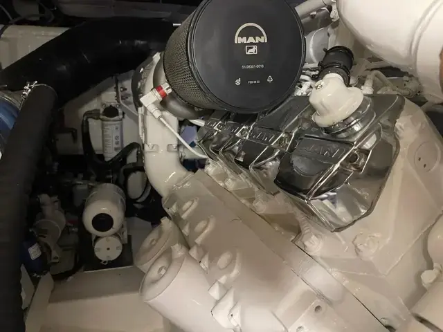 Ferretti Yachts Ferretti 550