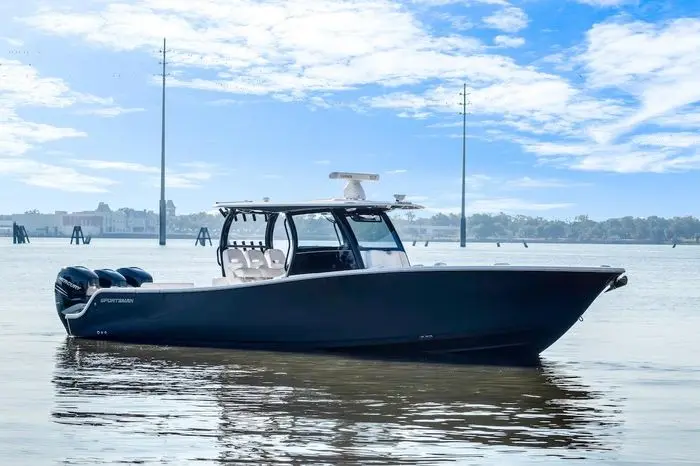 2022 Sportsman open 352 center console