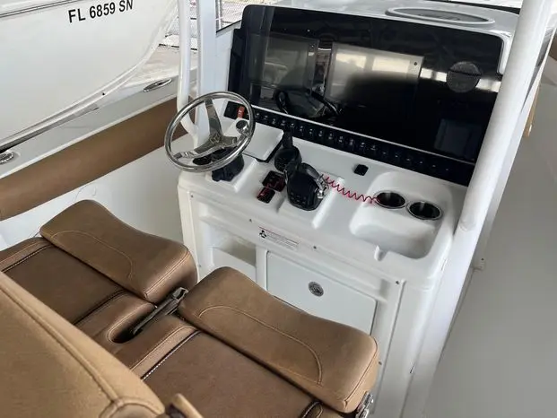 2019 Sea Hunt gamefish 30