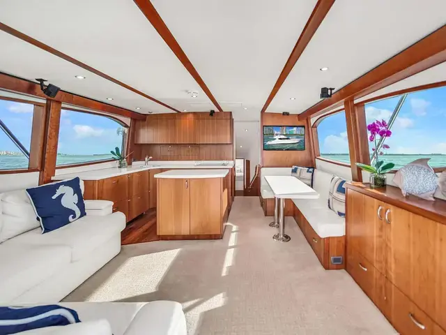 Hatteras 54 GT