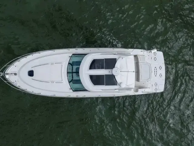 Sea Ray 43 Sundancer