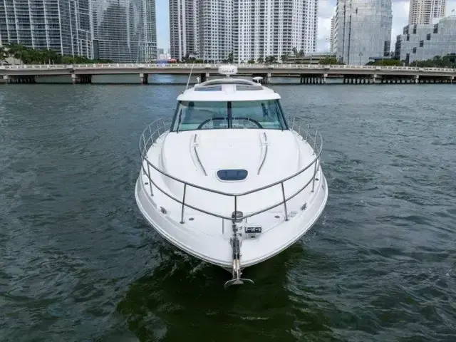 Sea Ray 43 Sundancer