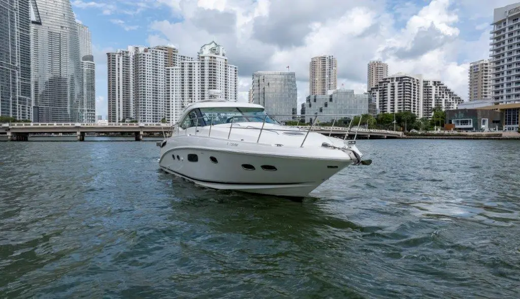 2009 Sea Ray 43 sundancer