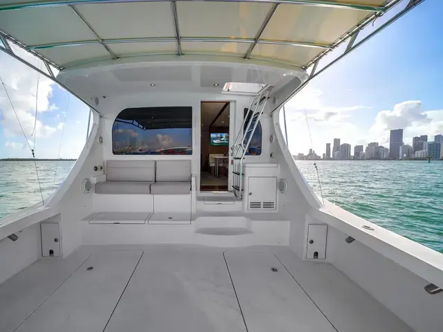 Hatteras 54 GT