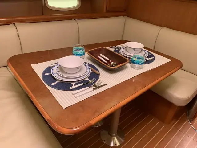 Hunter 45 Deck Salon