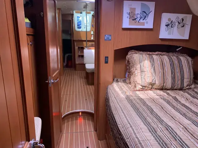 Hunter 45 Deck Salon