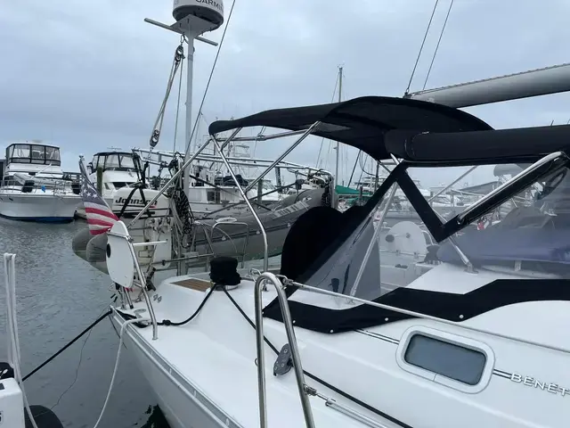 Beneteau Oceanis Clipper 393