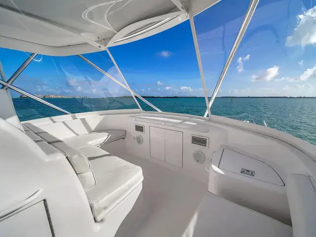 Hatteras 54 GT