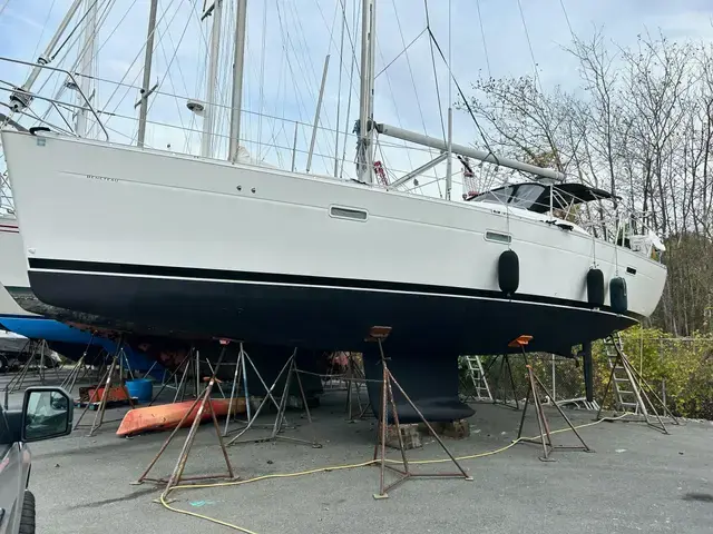 Beneteau Oceanis Clipper 393