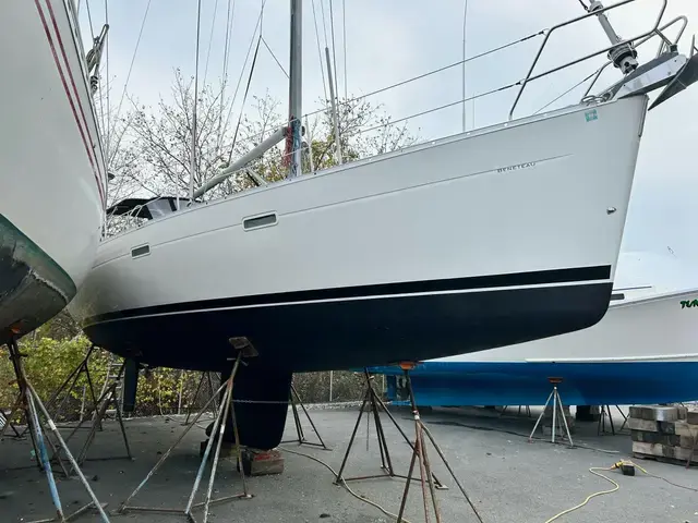 Beneteau Oceanis Clipper 393