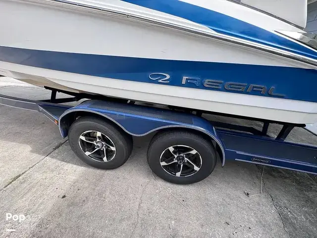 Regal 2100 Bowrider