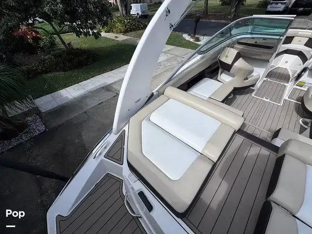 Regal 2100 Bowrider