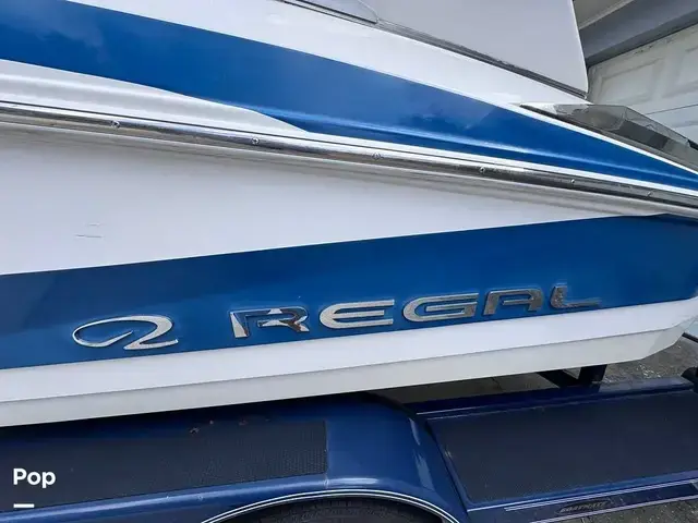 Regal 2100 Bowrider