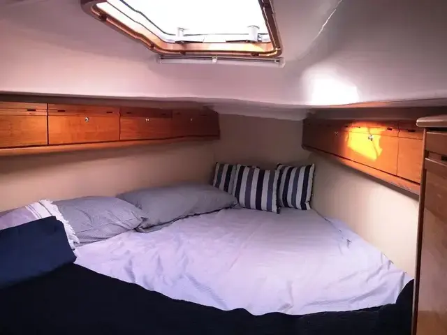 Bavaria 33 Cruiser