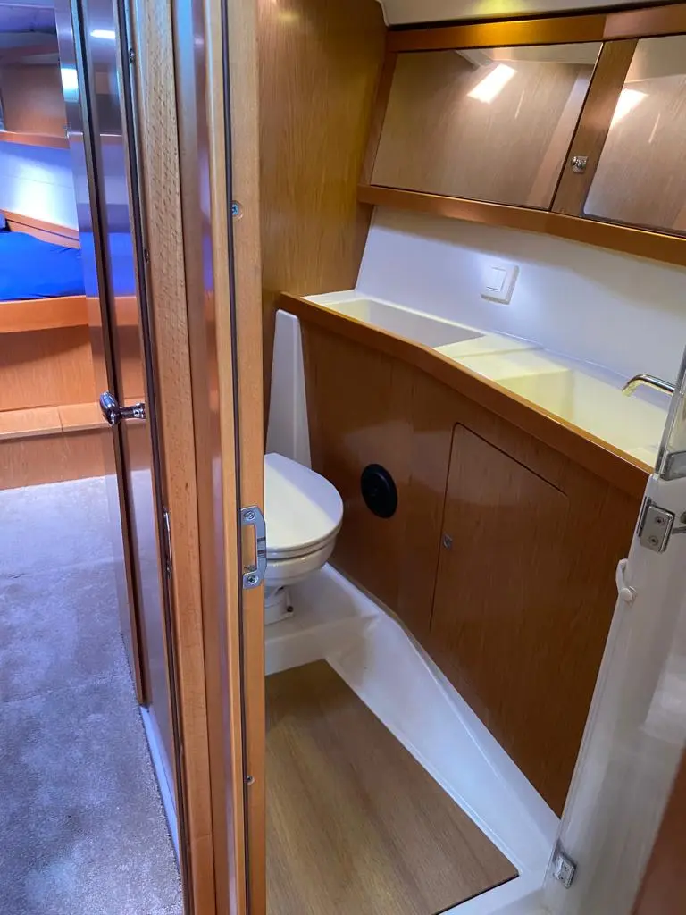 2012 Beneteau sense 43