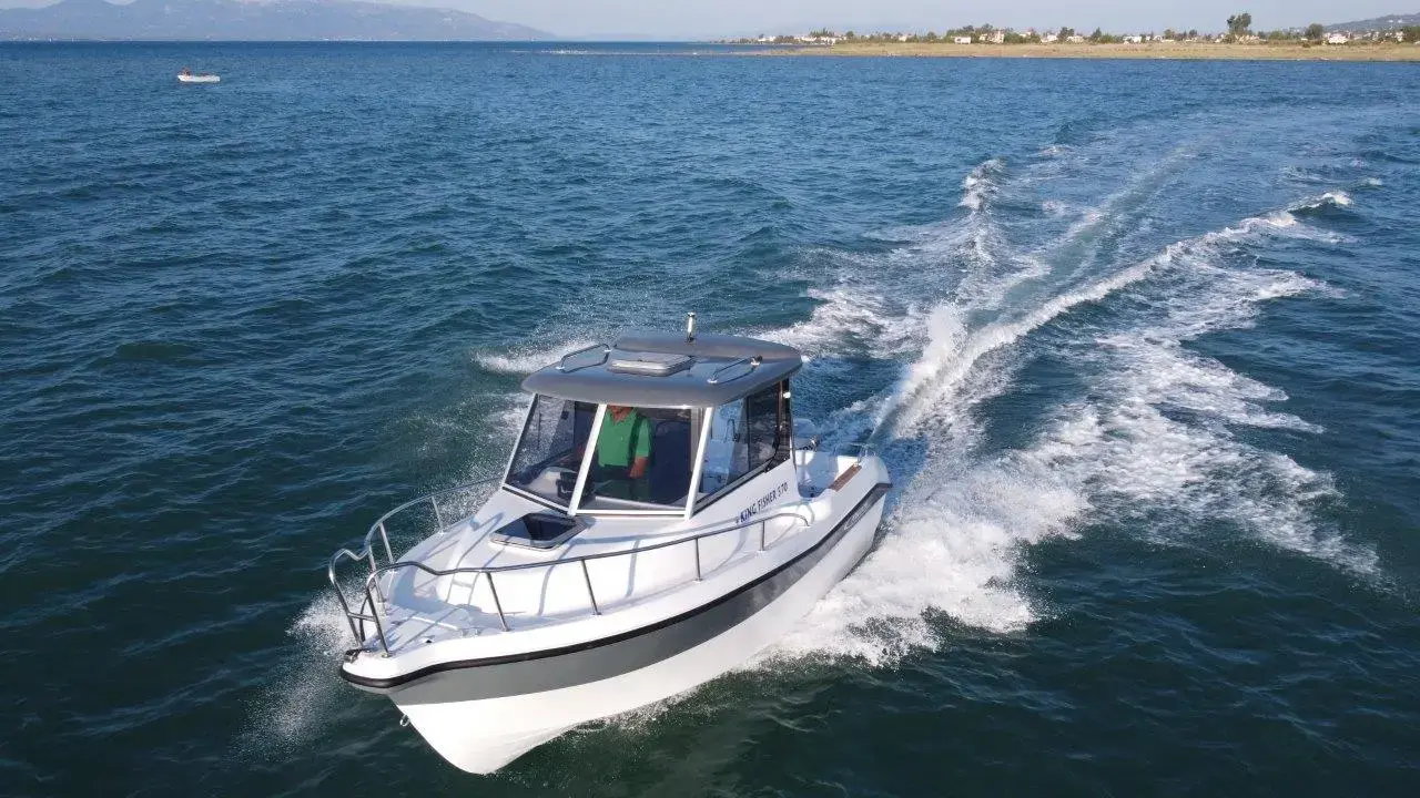 2025 Fisher king fisher 570