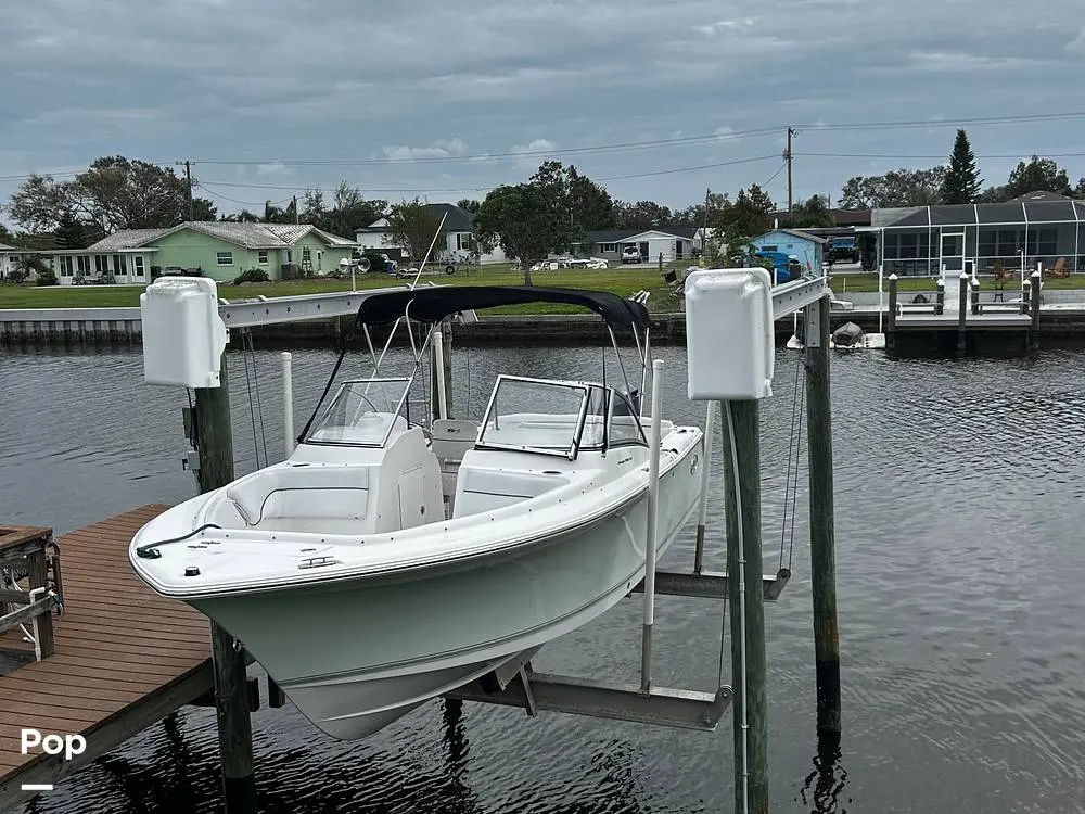 2015 Sea Hunt ultra 235