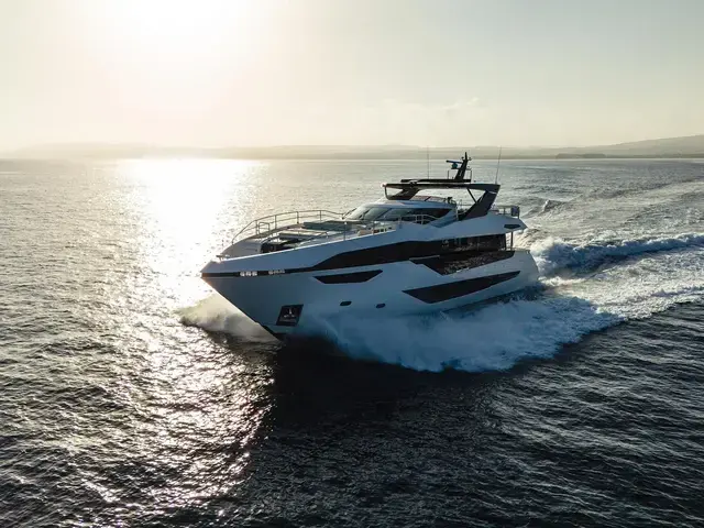 Sunseeker 105 Yacht