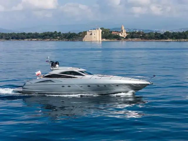 Sunseeker Predator 68