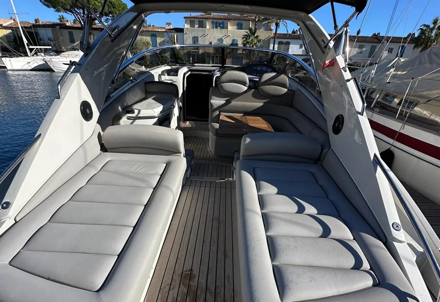 2007 Sunseeker superhawk 43