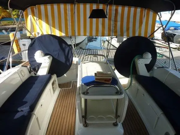 2005 Jeanneau sun odyssey 49