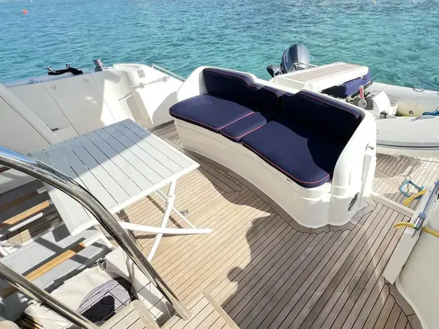 Fairline Squadron 58