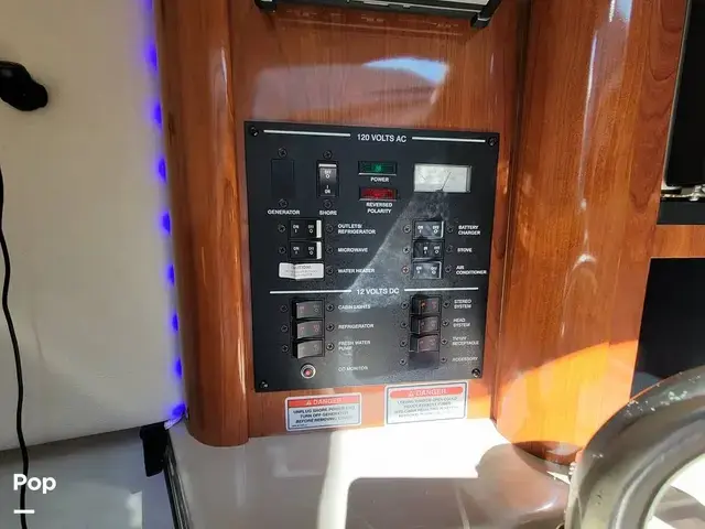 Sea Ray 240 Sundancer