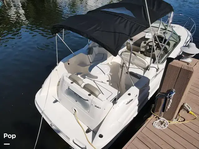 Sea Ray 240 Sundancer