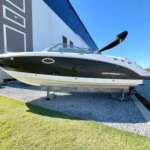 2009 Chaparral 264 Sunesta