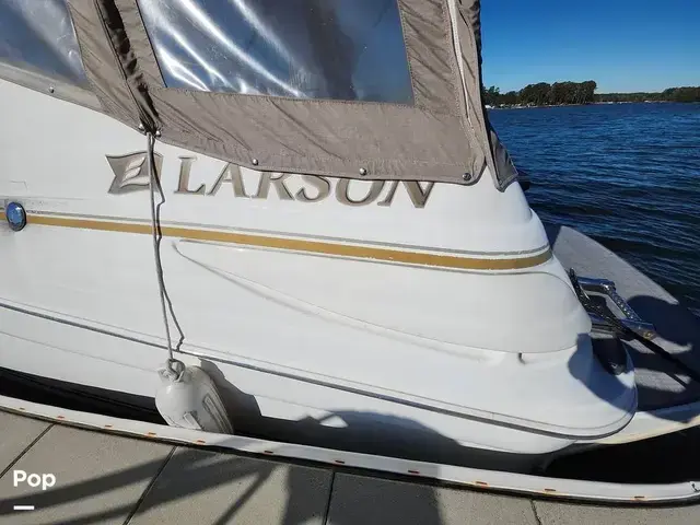 Larson Cabrio 240