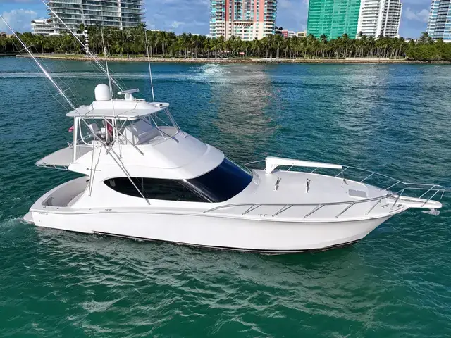 Hatteras Gt 54