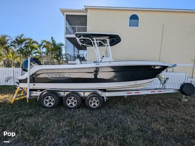 Robalo R242 Explorer CC