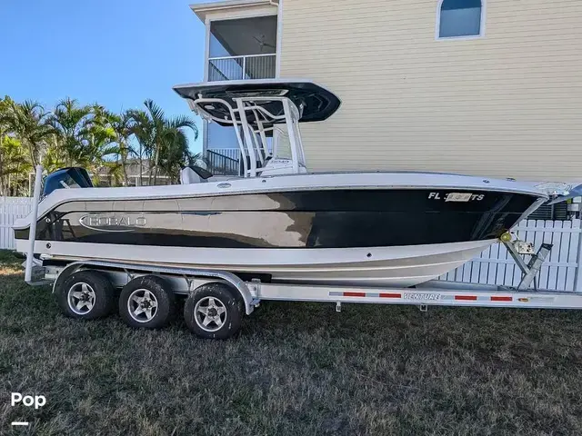 Robalo R242 Explorer CC