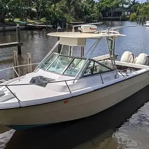 1983 Pursuit Tiara 2500