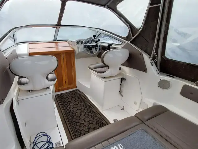 Sealine 210