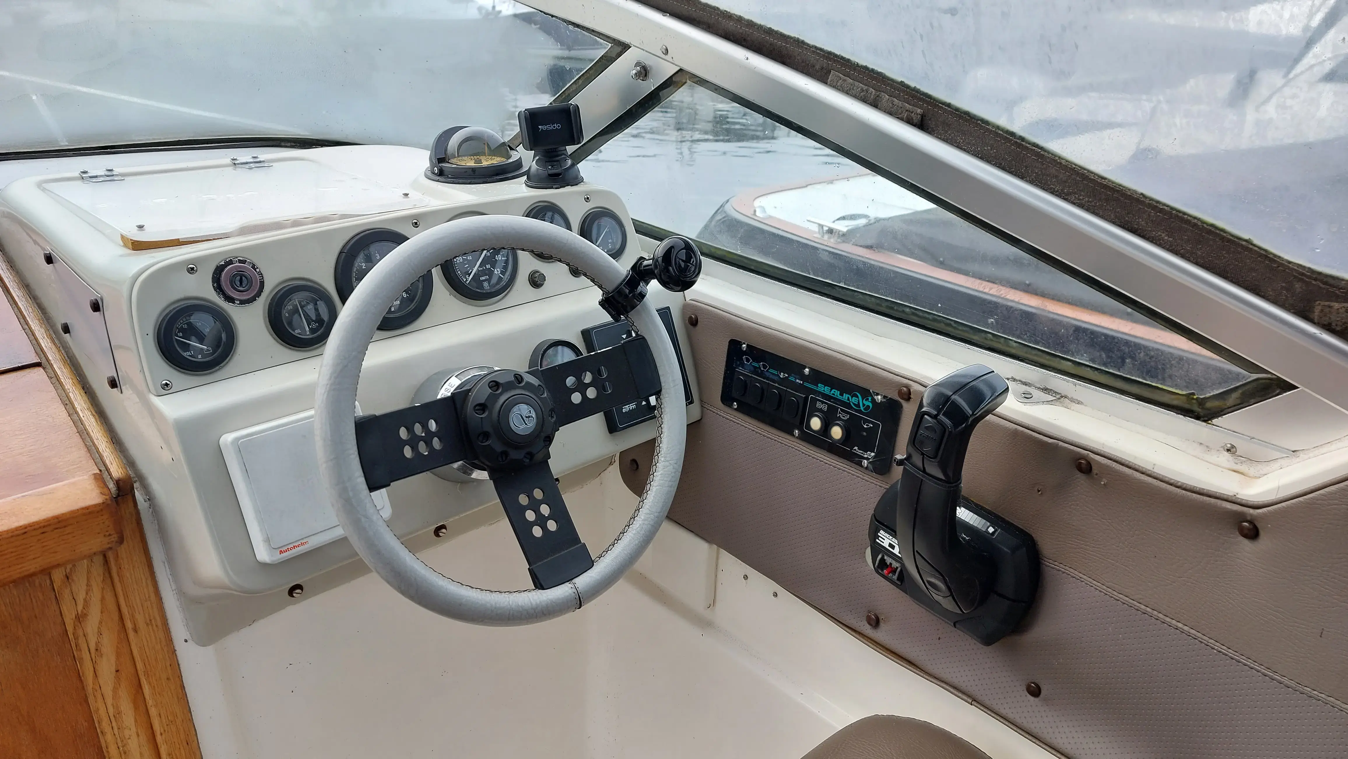 1994 Sealine 210