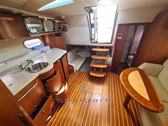 Tiara Yachts 3900 Sovran