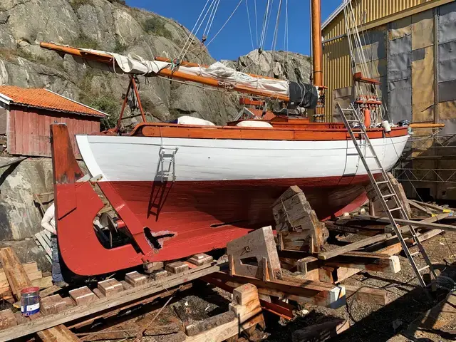 Classic Swedish Pilot Cutter