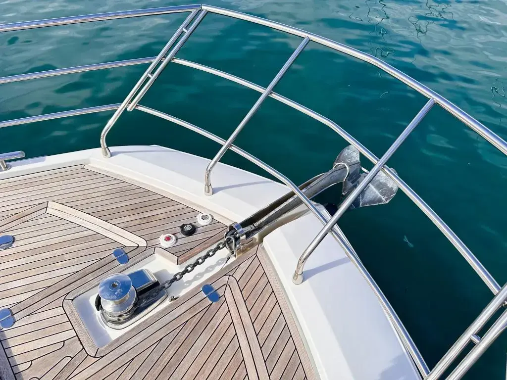 2018 Azimut 66 flybridge