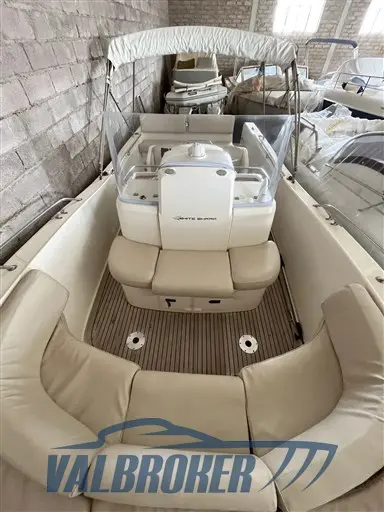 2006 Bimini 285