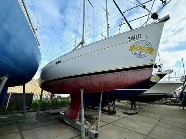 Beneteau Oceanis Clipper 331