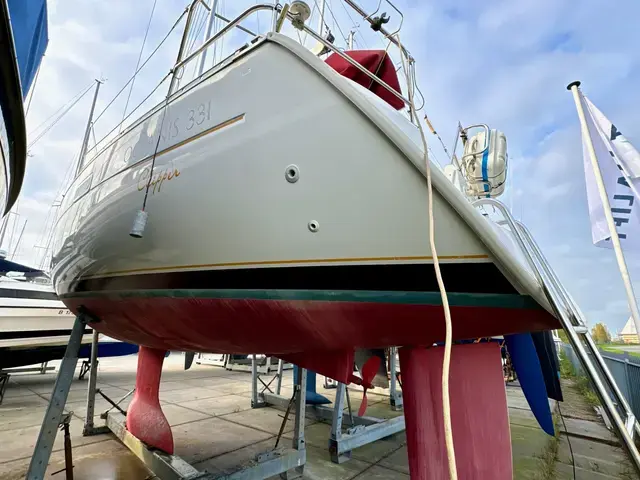 Beneteau Oceanis Clipper 331