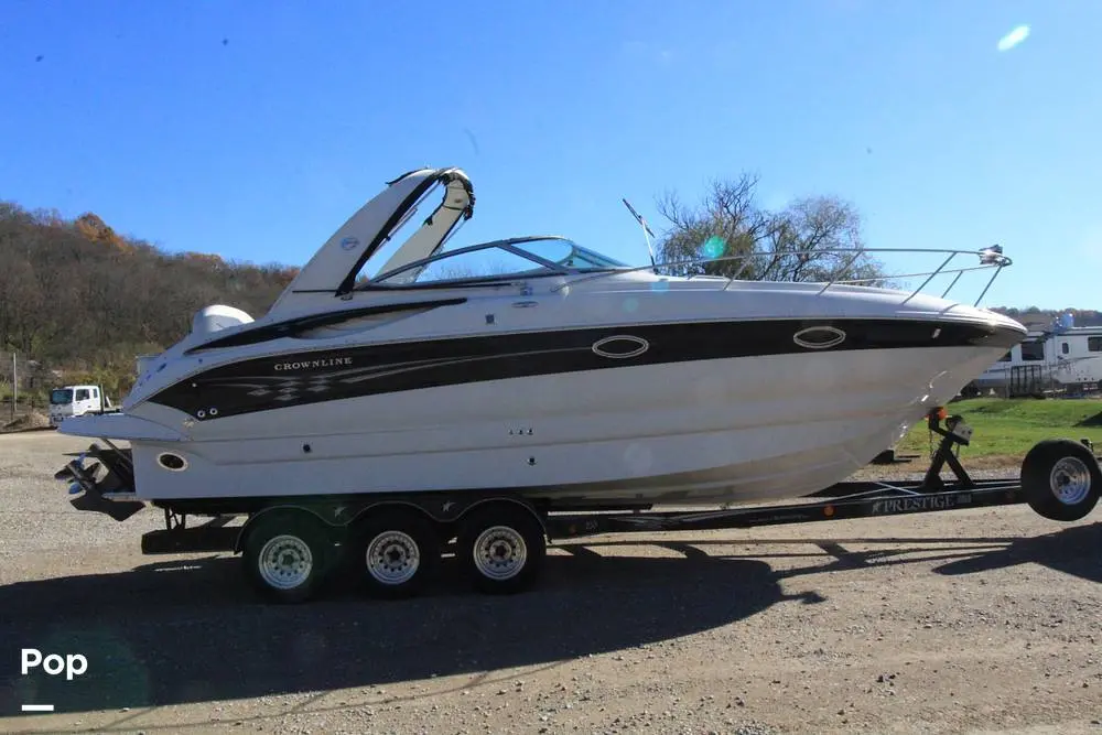 2005 Crownline 270 cr