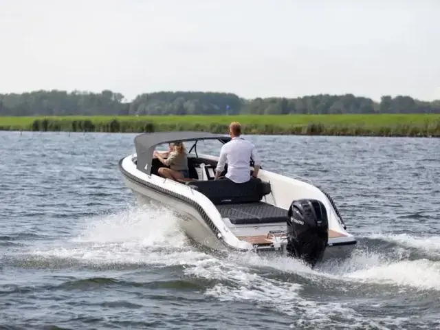 Topcraft 627 Tender