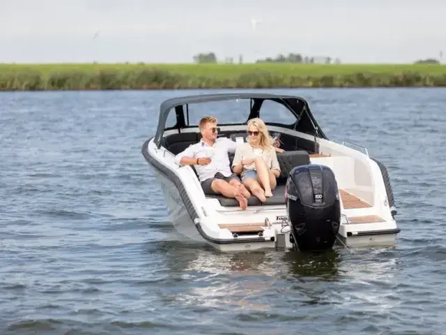 Topcraft 627 Tender