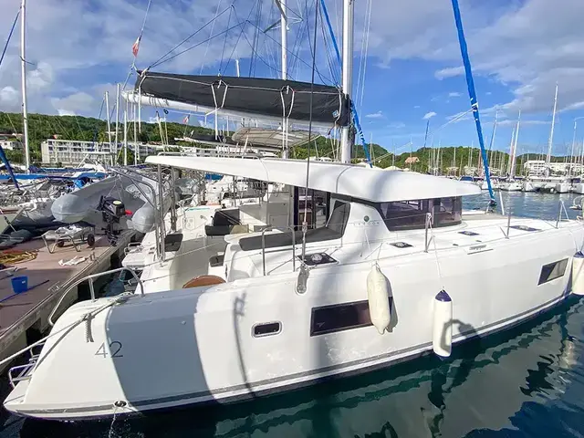 Lagoon 42