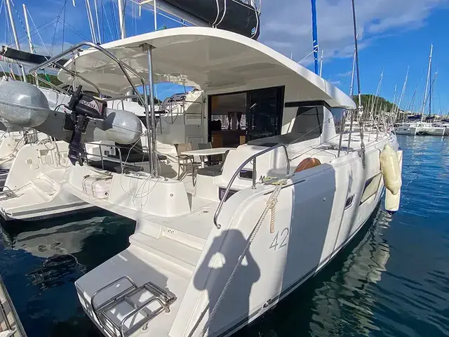 Lagoon 42