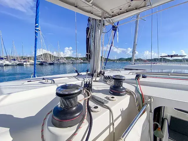 Lagoon 42