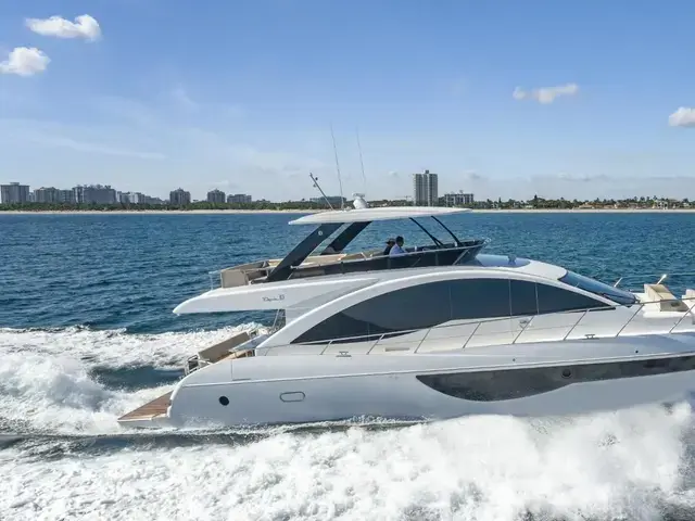 Dyna Flybridge 63