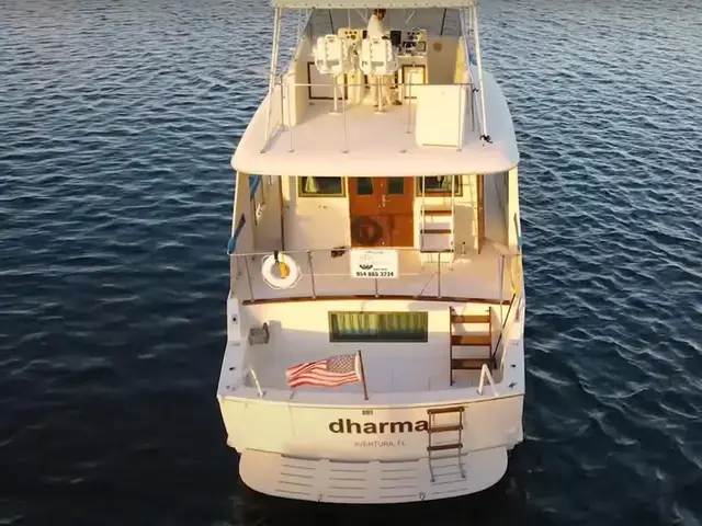 Hatteras 53 Yacht Fisherman